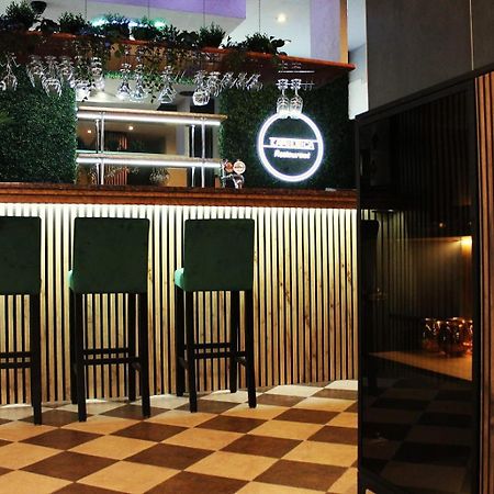 Kamienica Hotel Sulecin Luaran gambar
