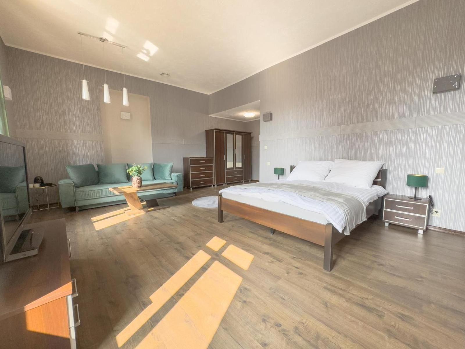 Kamienica Hotel Sulecin Luaran gambar