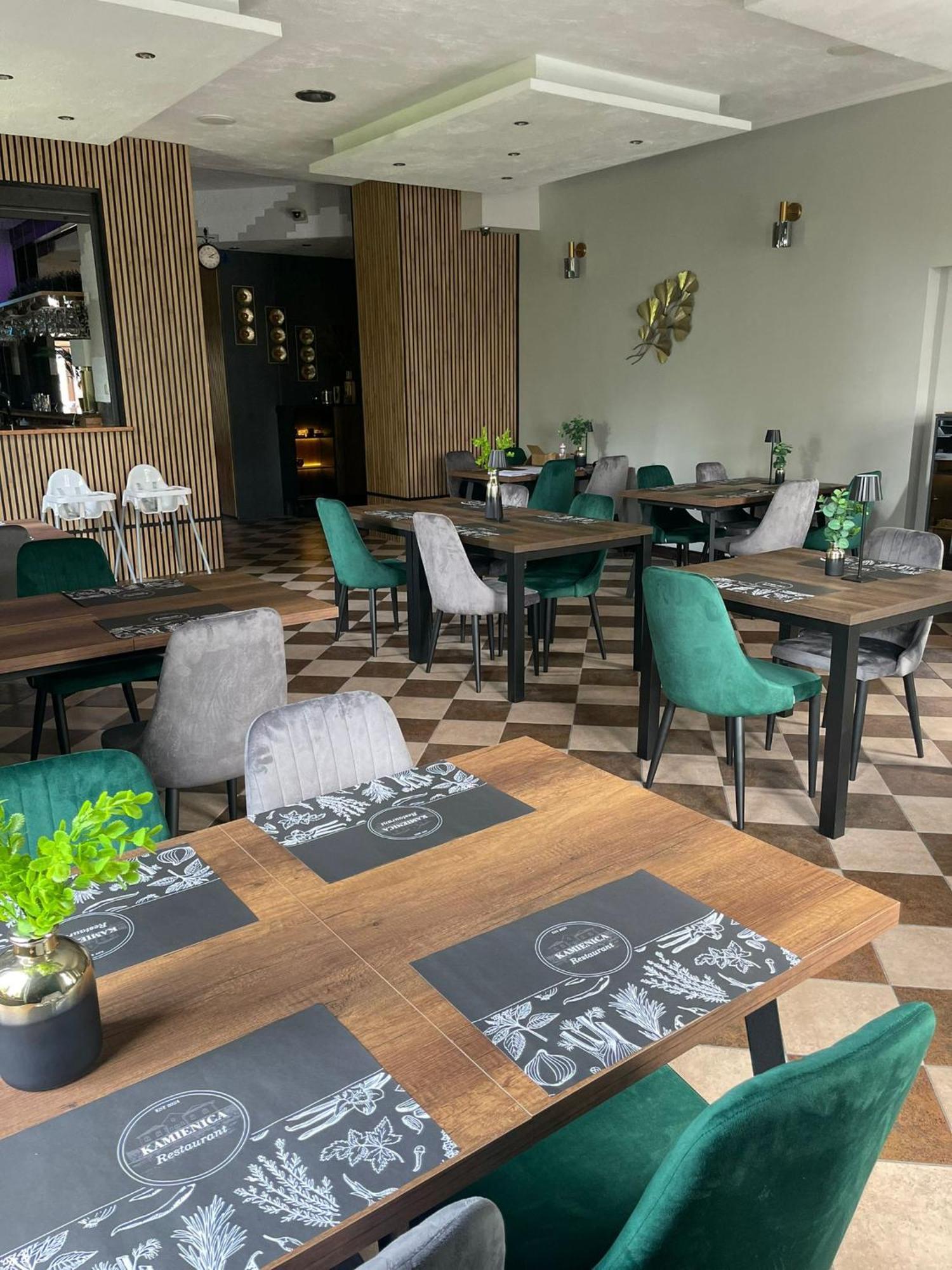 Kamienica Hotel Sulecin Luaran gambar