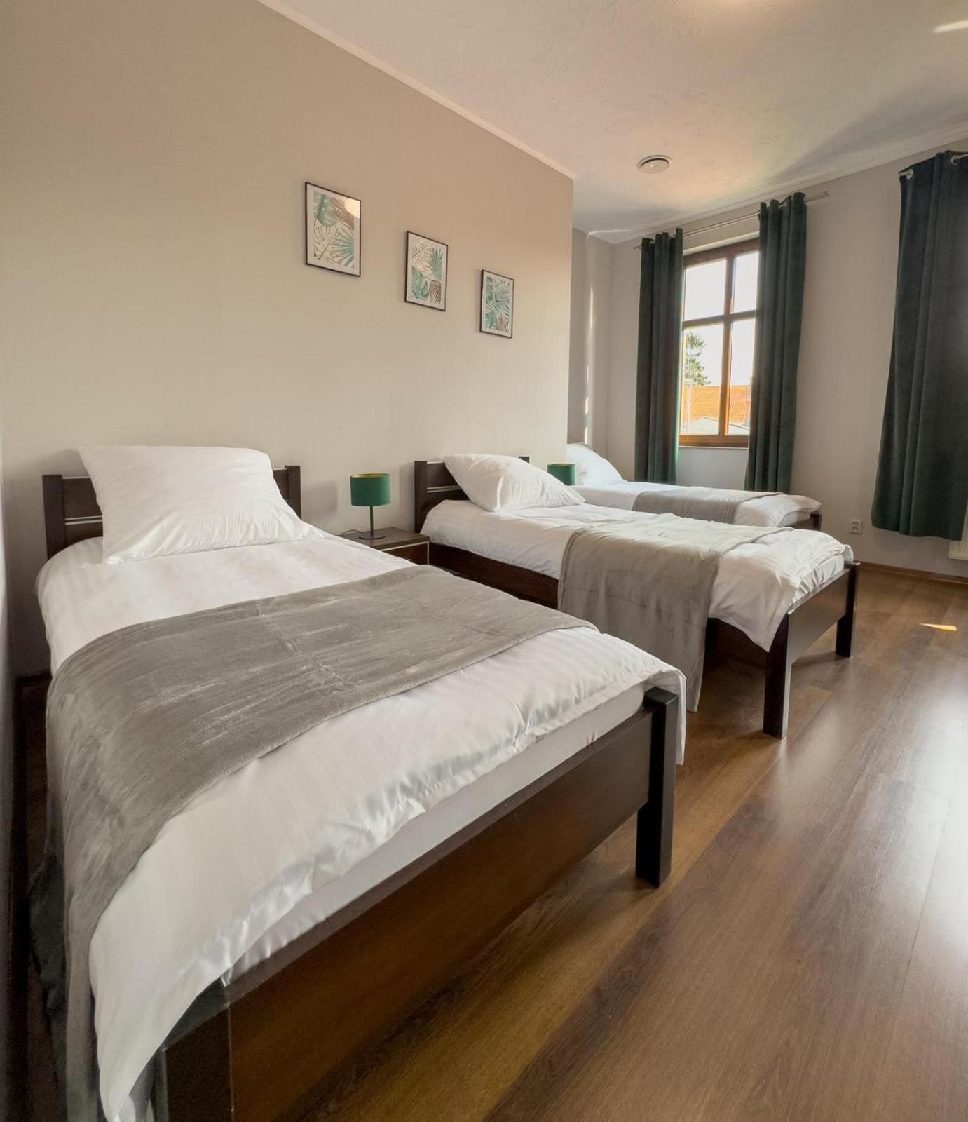 Kamienica Hotel Sulecin Luaran gambar