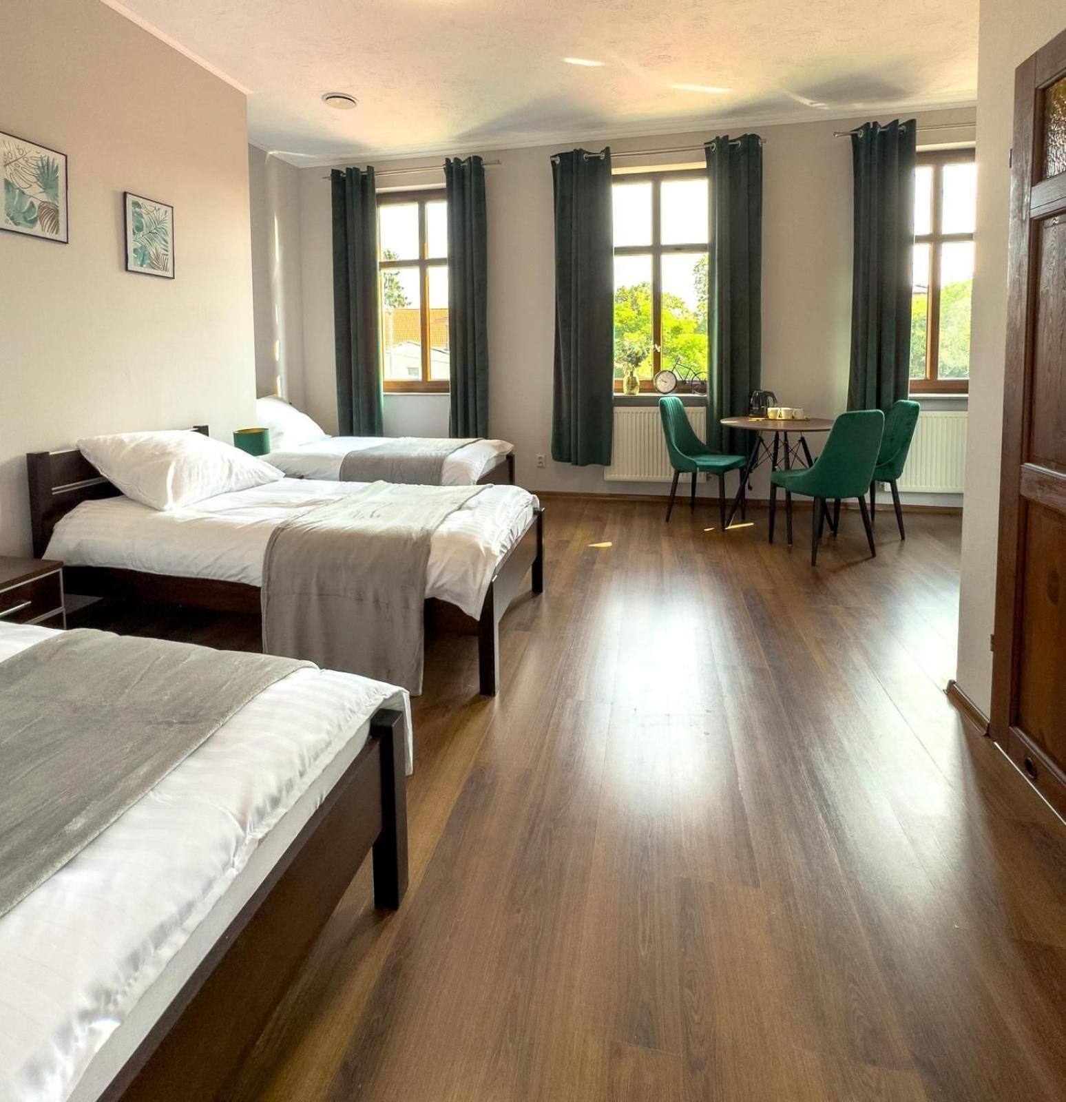Kamienica Hotel Sulecin Luaran gambar